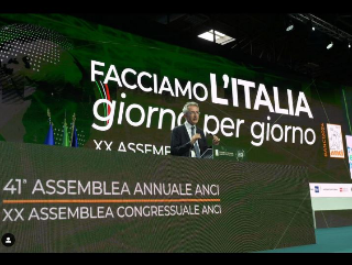 Manfredi eletto all’unanimità presidente dell’Anci all’assemblea di Torino